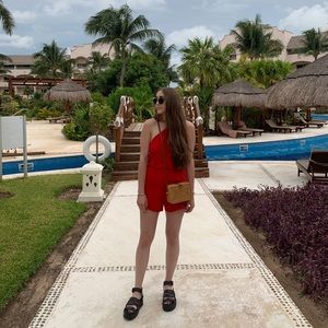 Meet your Posher, Hannah